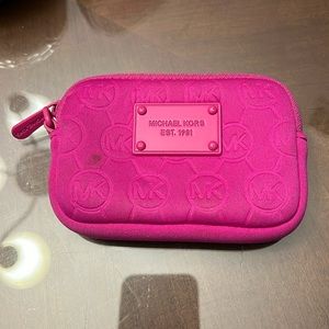 Michael Kors pouch